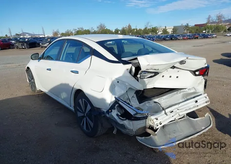 2022 Nissan Altima Sv Fwd z USA, uszkodzony, nr VIN 1N4BL4DV2NN350291